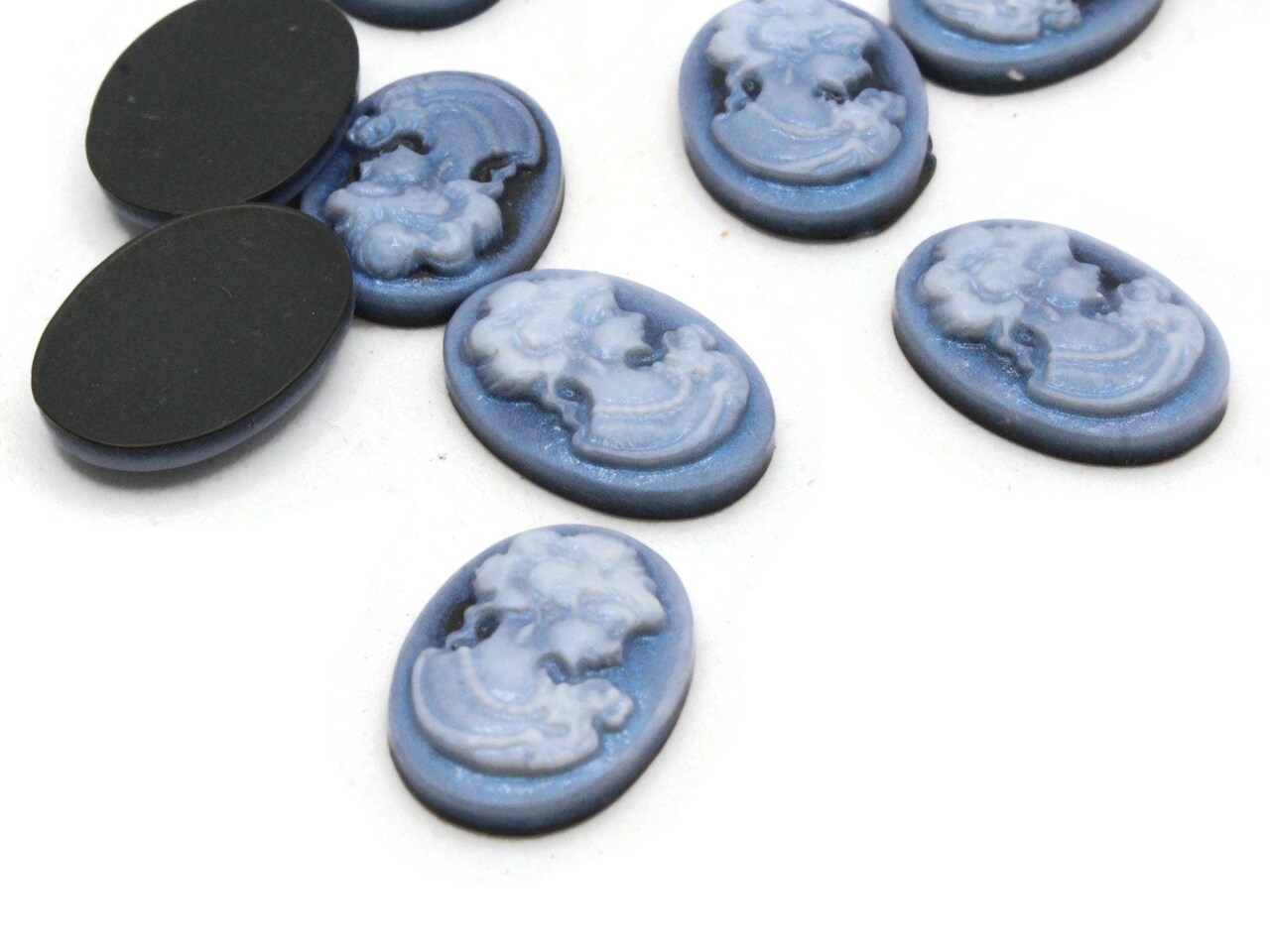 10 18x13mm Black with Blue Face Resin Victorian Style Cameo Cabochons